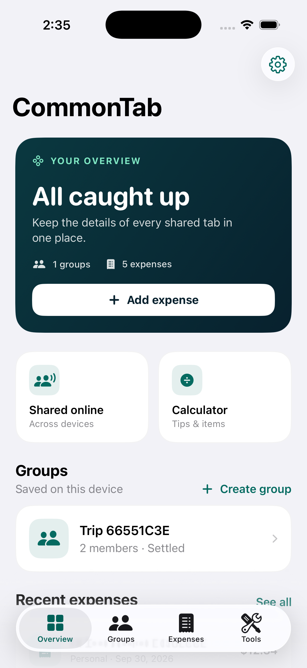 CommonTab iOS overview showing an expense summary, quick actions, groups, and recent expenses